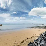 公寓 Evasion Vue Pontons Du D-day, Quai *
