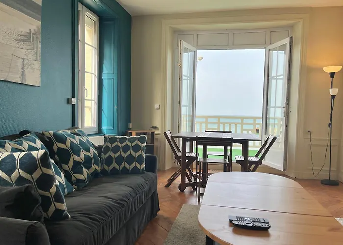 Evasion Vue Pontons Du D-day, Quai Apartmán *